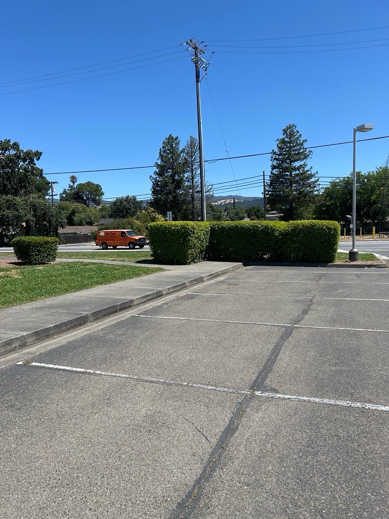 Commercial and residential  landscaping services in Mendocino County 